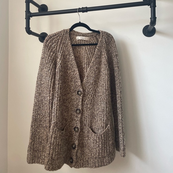 Zara Knit Button Down Sweater - Picture 1 of 3